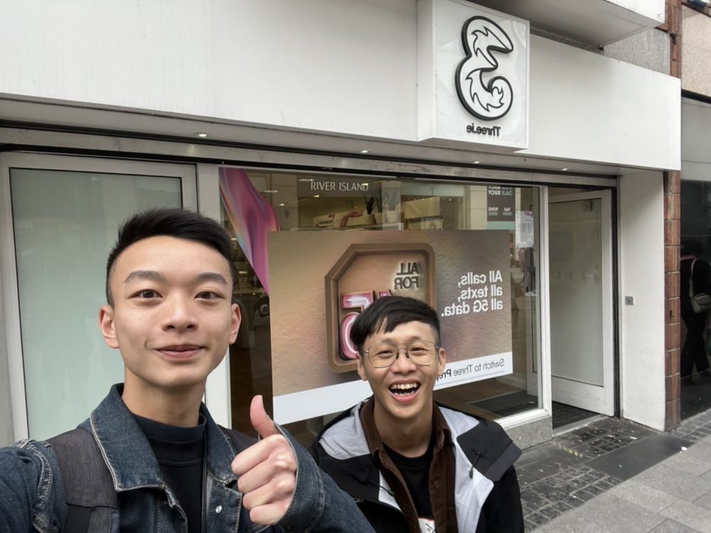 GLC顧問在愛爾蘭語言學校當地提供協助1