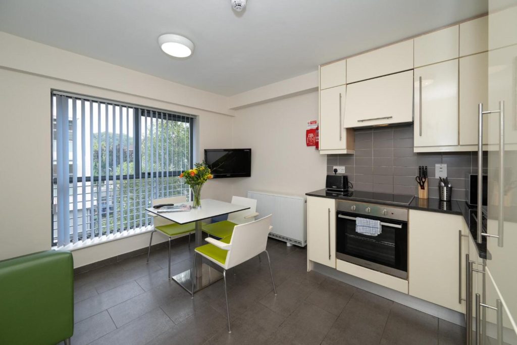 2026 愛爾蘭研究所｜University College Cork UCC 招生完整指南｜GLC鉅霖留遊學