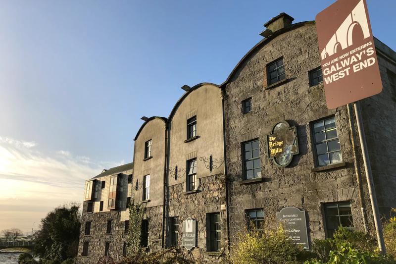 Bridge Mills Galway Language Centre 高威語言學校