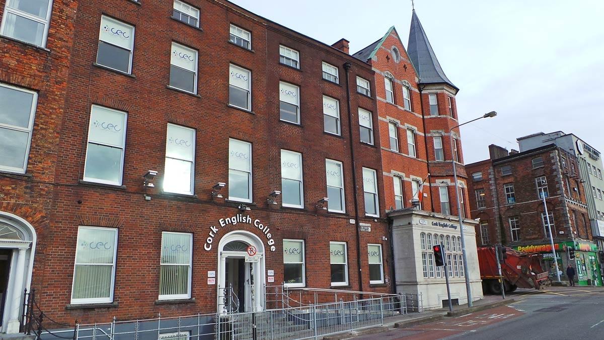 Cork English College 科克語言學校