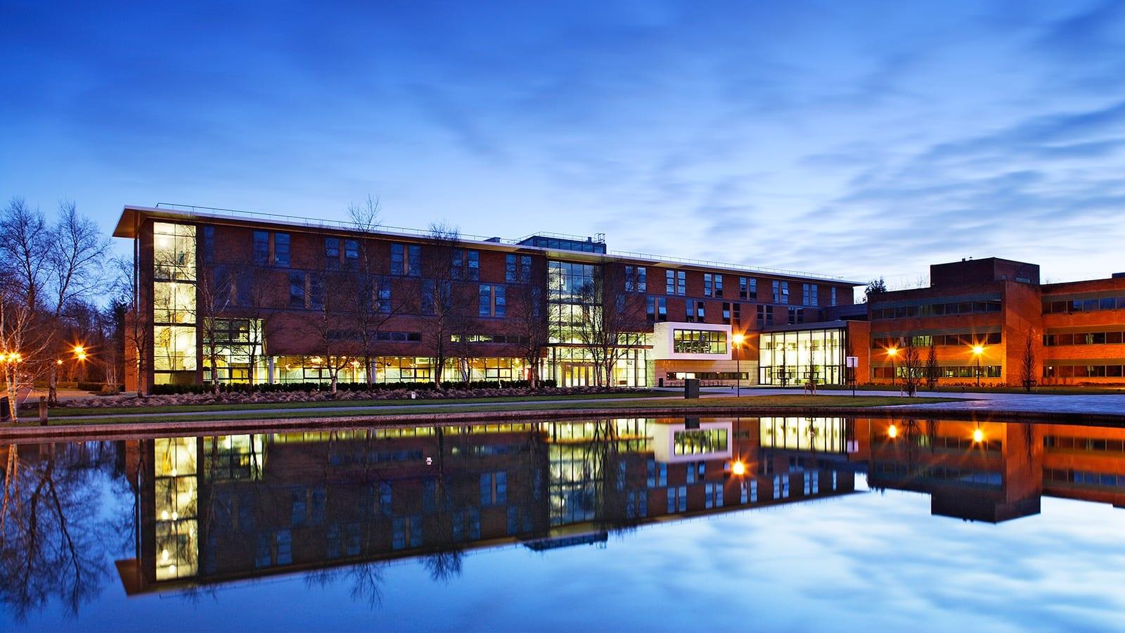 Kemmy Business School 商學院