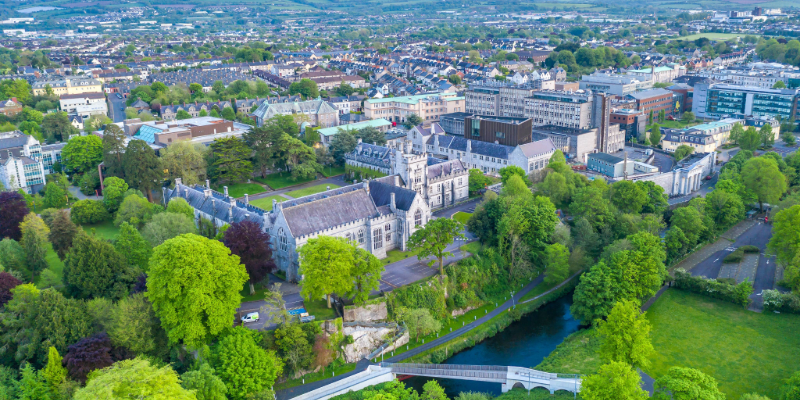Cork 大學城與國際學生學習環境