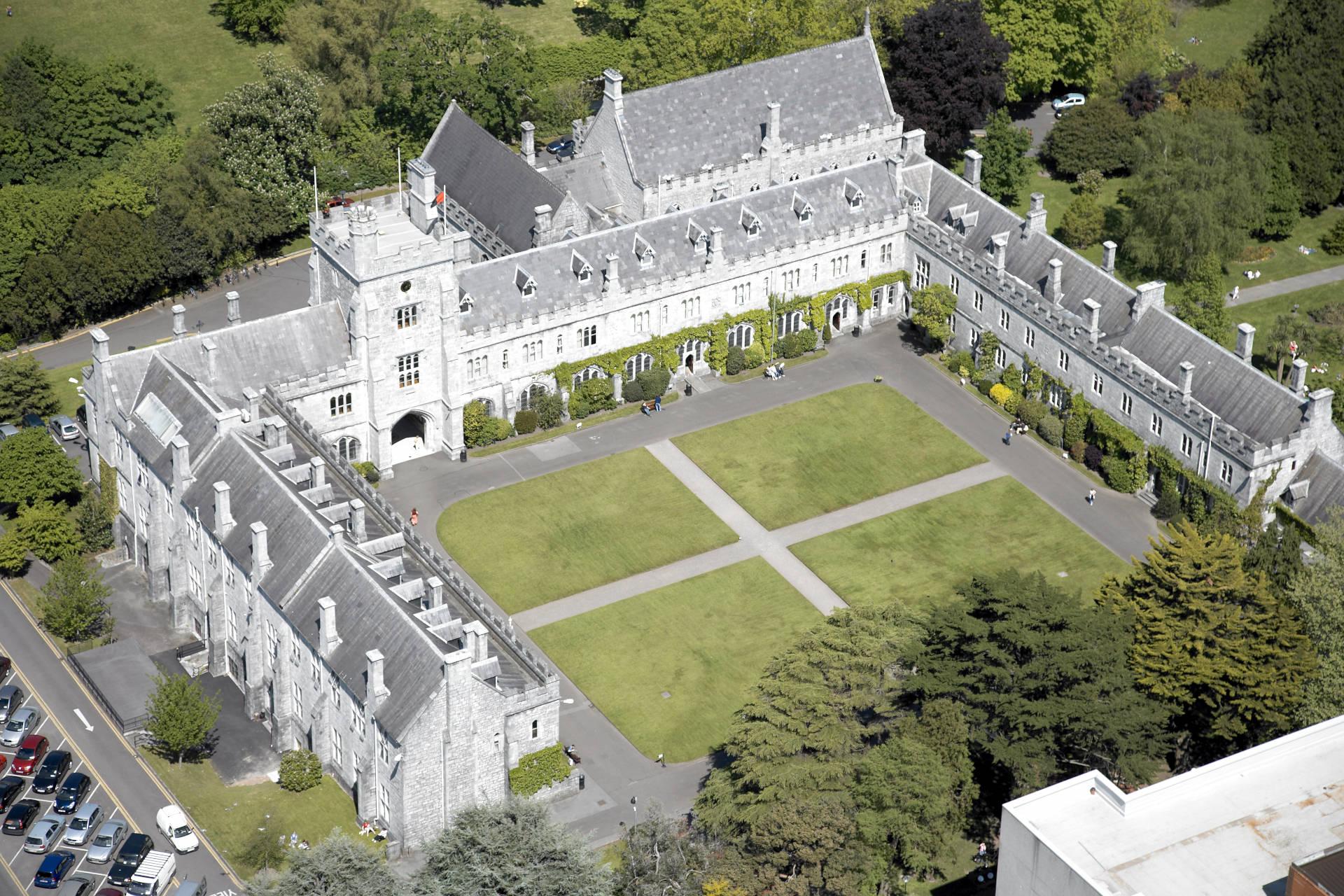 University College Cork 科克大學學院校園